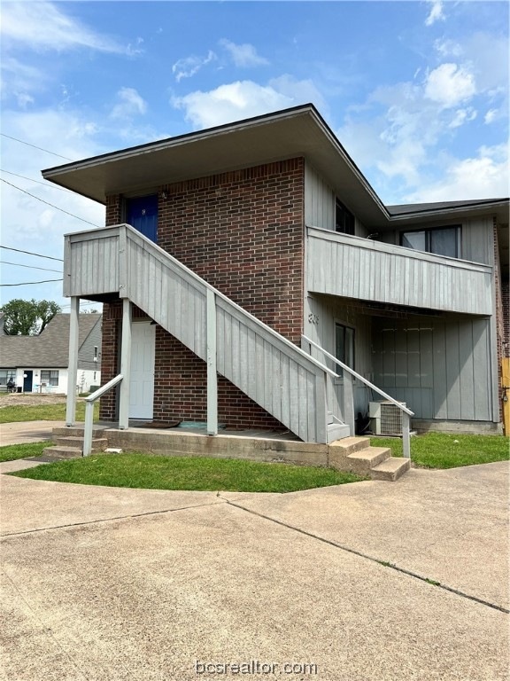 803 Autumn Cir unit A, College Station, TX 77840 - photo 1