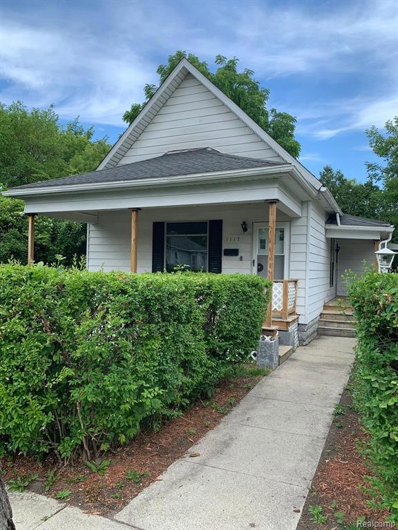 1117 Ward St, Port Huron, MI 48060 - photo 1