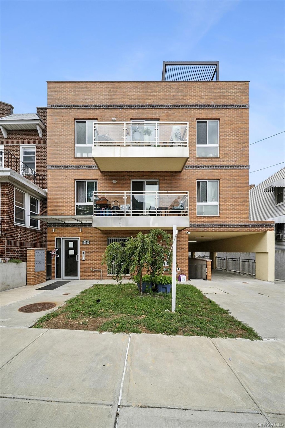 7425 43rd Ave unit 3A, Elmhurst, NY 11373 - photo 1