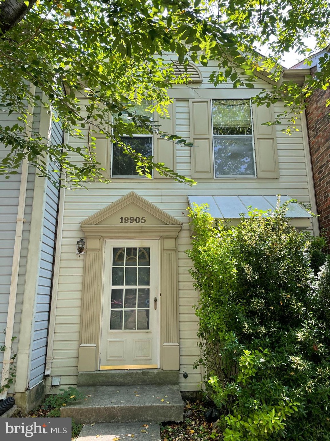 18905 Coral Grove Terrace, Germantown, MD 20874 - photo 1