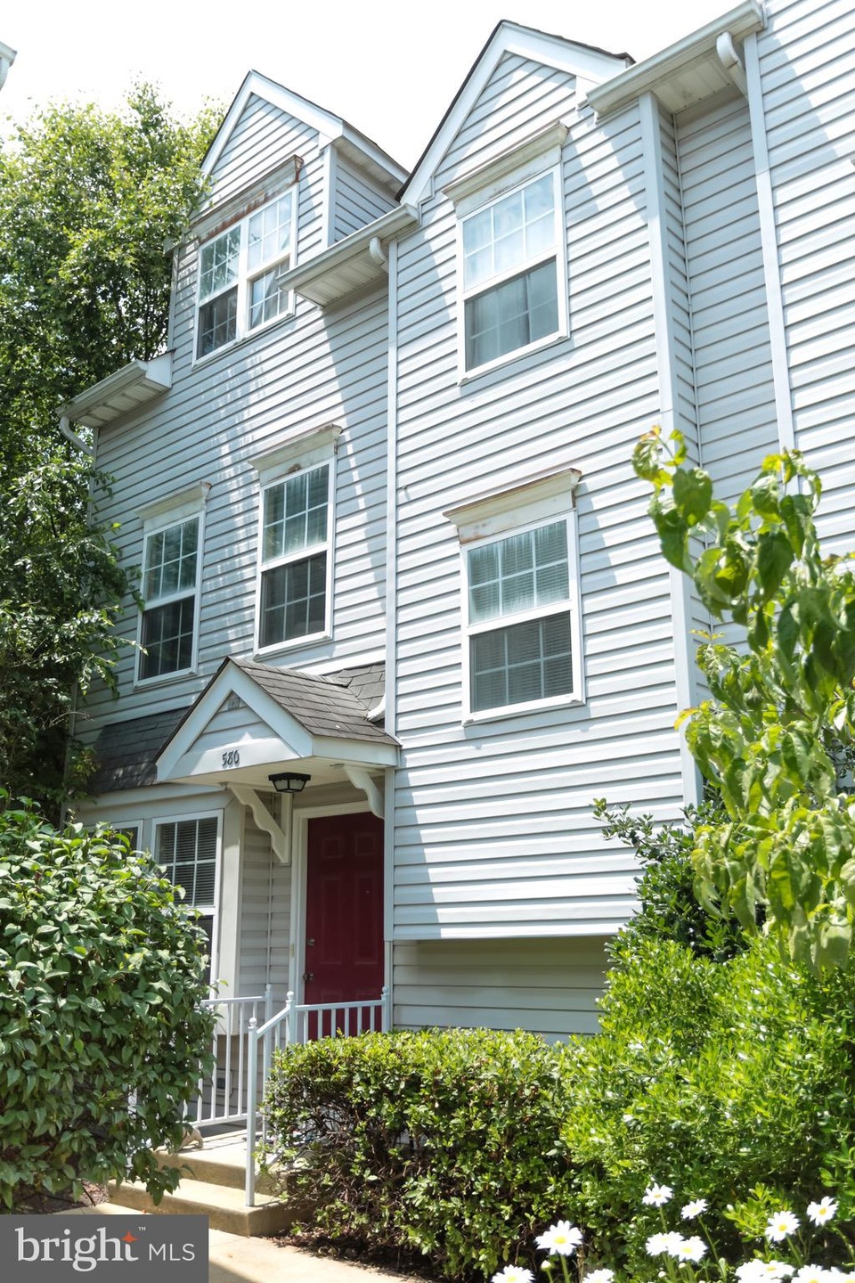 580 Penn St, Pennsburg, PA 18073 - photo 1