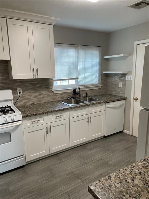 For Rent $1,300/month