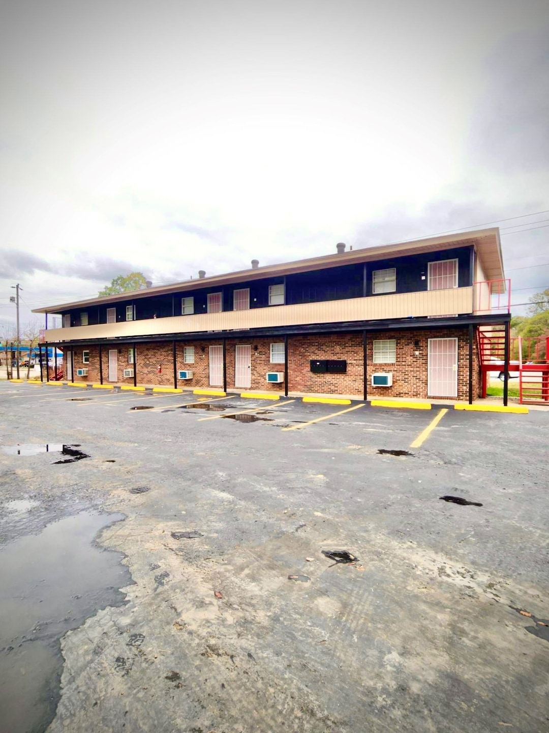 2120 W 30th Ave, Pine Bluff, AR 71603 - photo 1