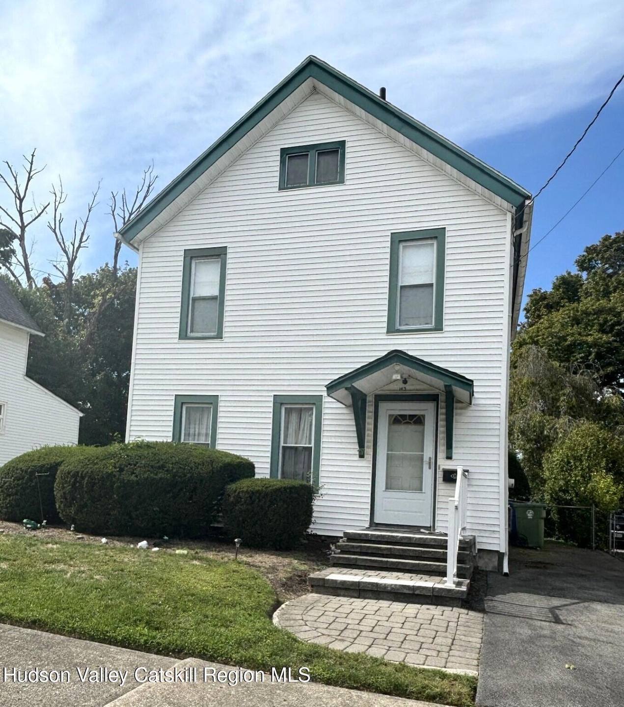 Under Contract $295,000 • Co-Listing Agent