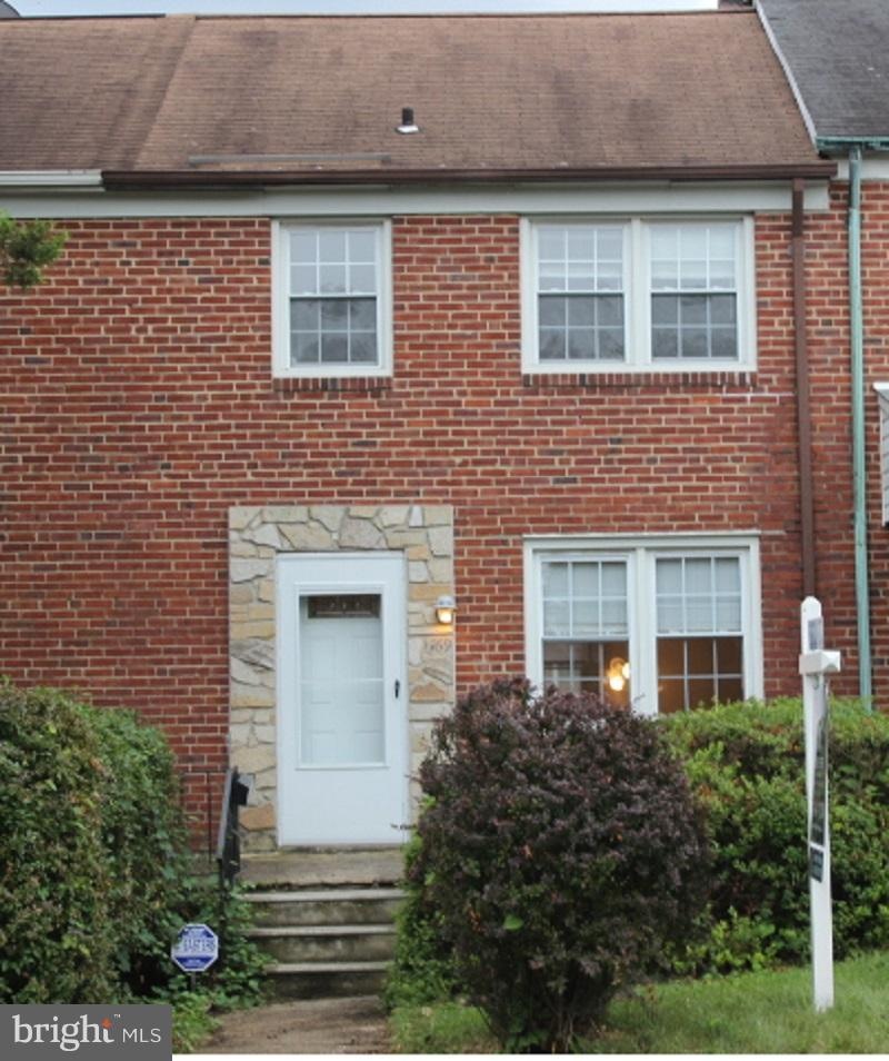 1769 White Oak Ave, Parkville, MD 21234 - photo 1