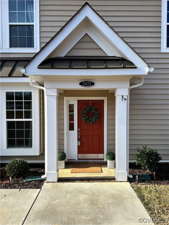 View of property entrance