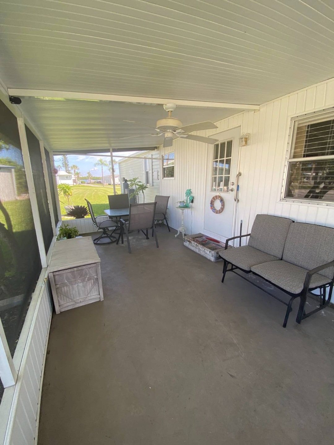 1608 Wheelhouse Cir unit 58, Ruskin, FL 33570 - photo 1