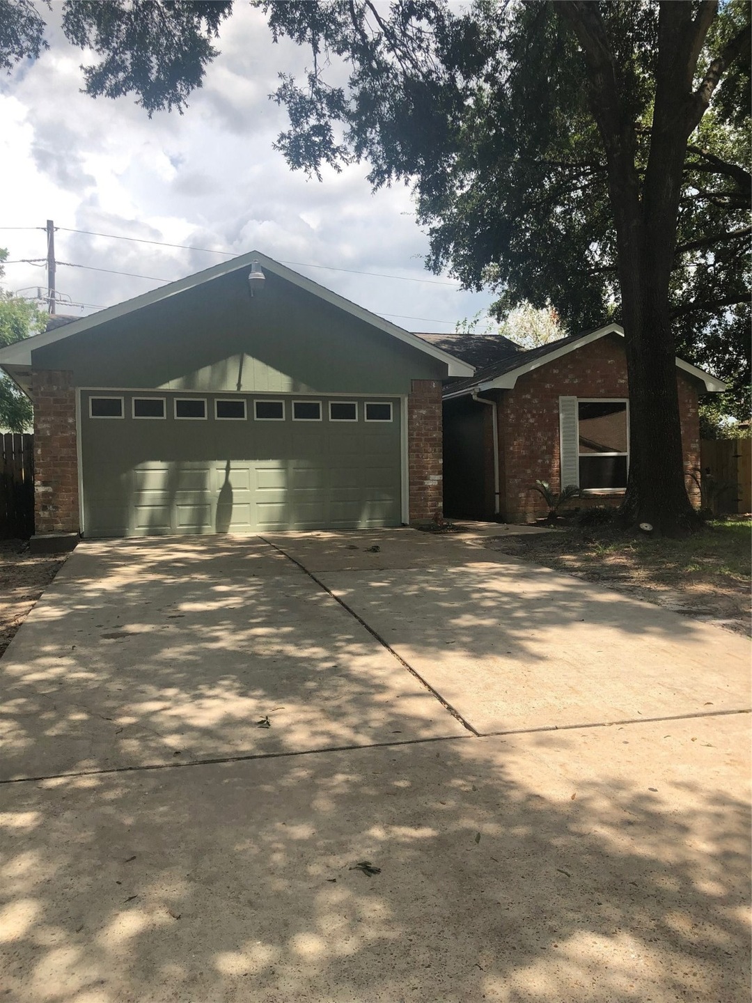 13702 Larwood Ln, Houston, TX 77038 - photo 1