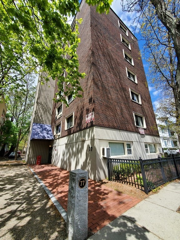 77 Trowbridge St unit 54, Cambridge, MA 02138 - photo 1