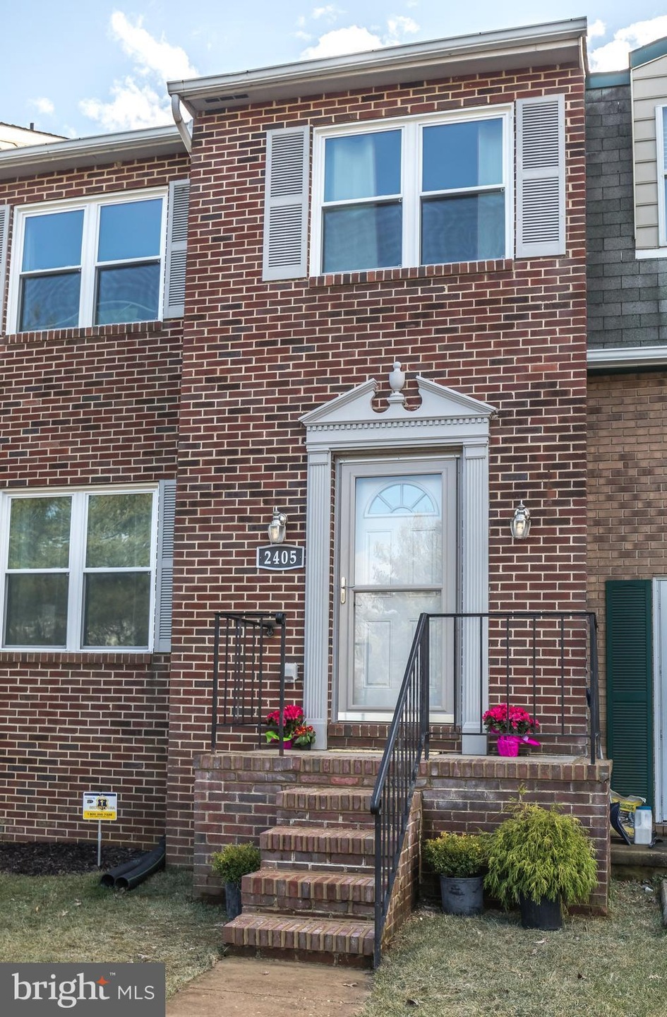 2405 Vineyard Ln, Crofton, MD 21114 - photo 1