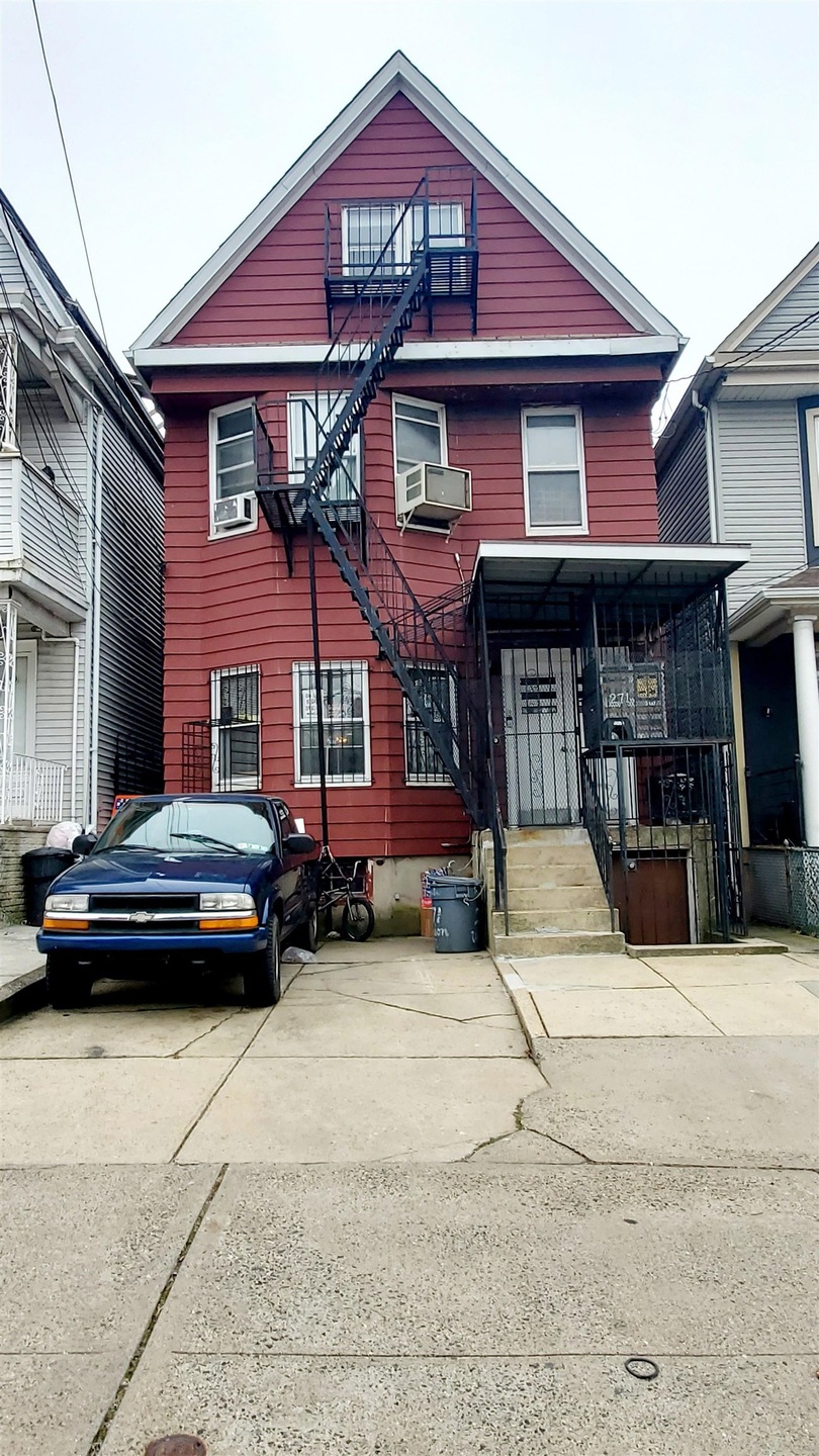 271 Union St, Jersey City, NJ 07304 - photo 1