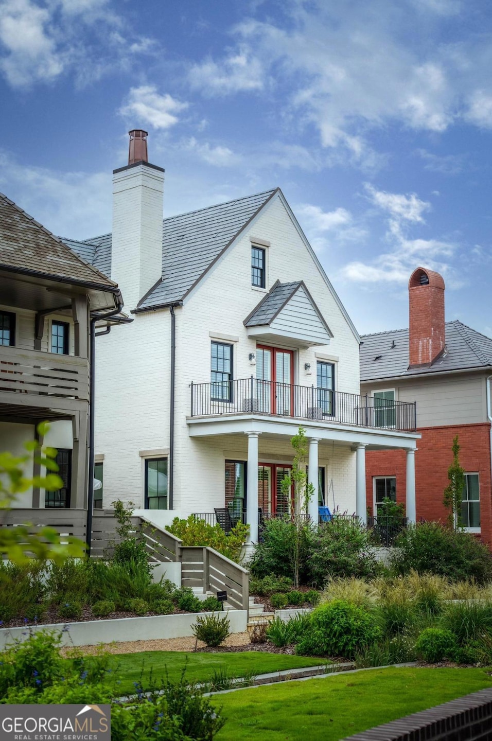 Sold $1,150,000 • Co-Listing Agent