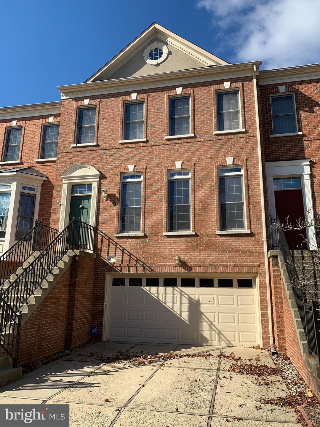 4525 Fair Valley Dr, Fairfax, VA 22033 - photo 1