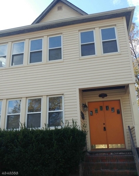21 Wilfred St, Montclair, NJ 07042 - photo 1