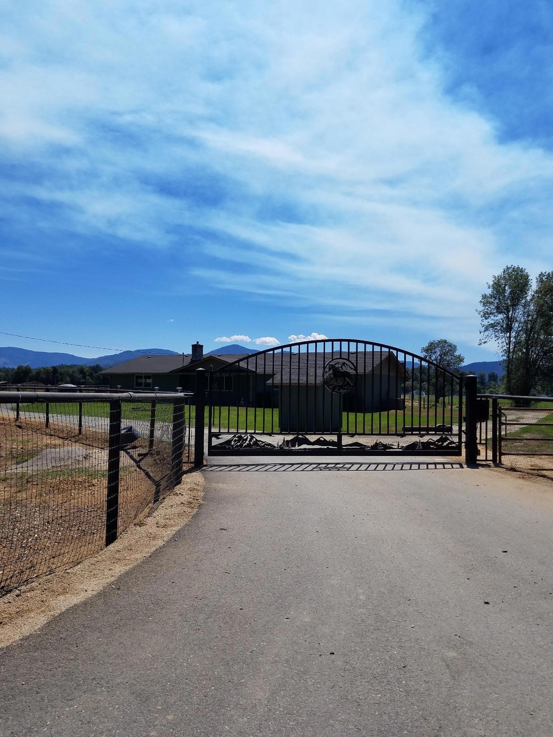 6155 Lower River Rd, Grants Pass, OR 97526 - photo 1