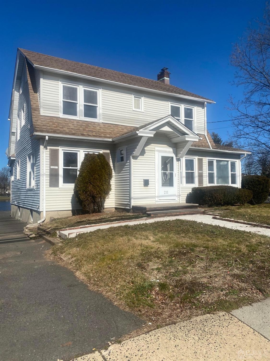 211 Maple Ave, South Plainfield, NJ 07080 - photo 1