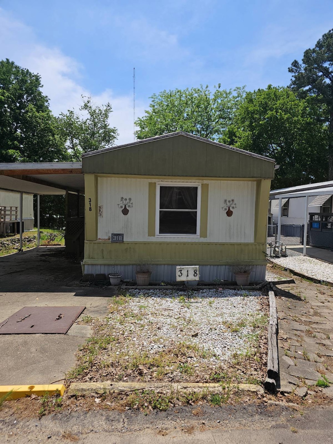 318 Lee Barron Loop unit 318, Hot Springs, AR 71913 - photo 1