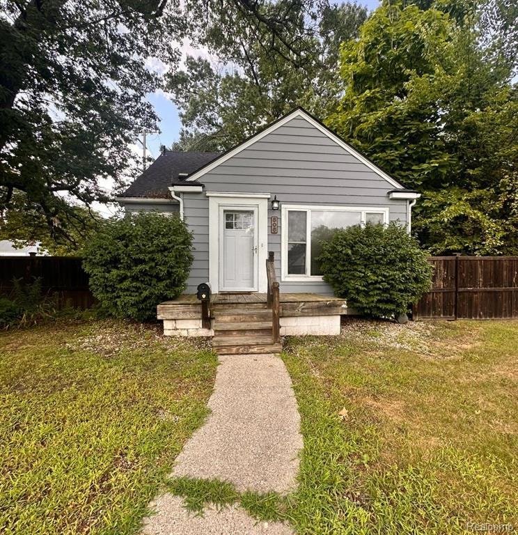 For Rent $2,200/month