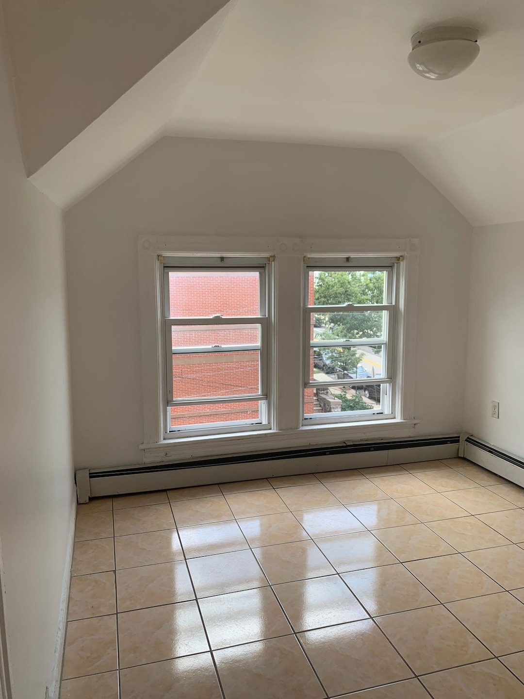 139 Shippen St unit 3, Weehawken, NJ 07086 - photo 1