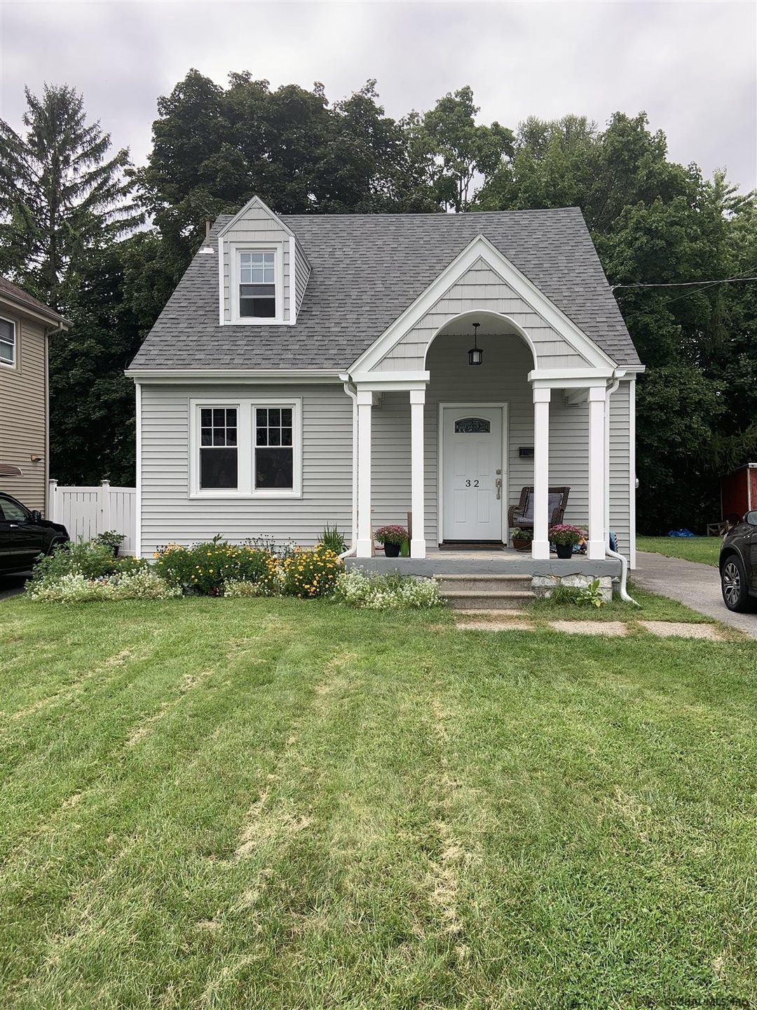 32 Swartson Ct, Albany, NY 12209 - photo 1