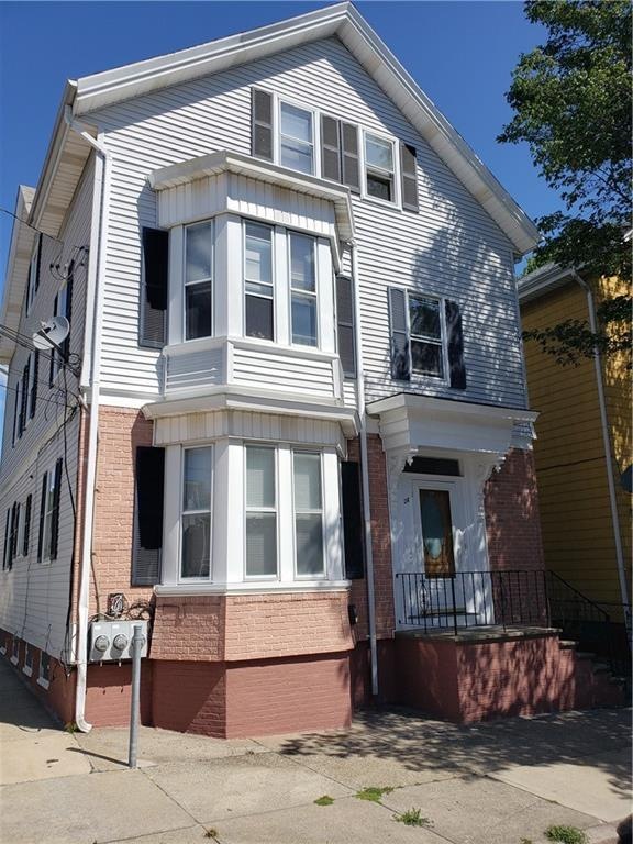 28 E Transit St unit 3, Providence, RI 02906 - photo 1