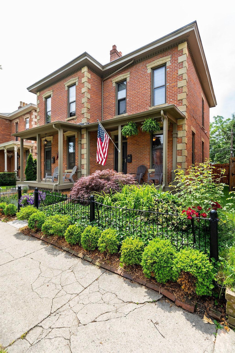 153_155WarrenSt(2of109)