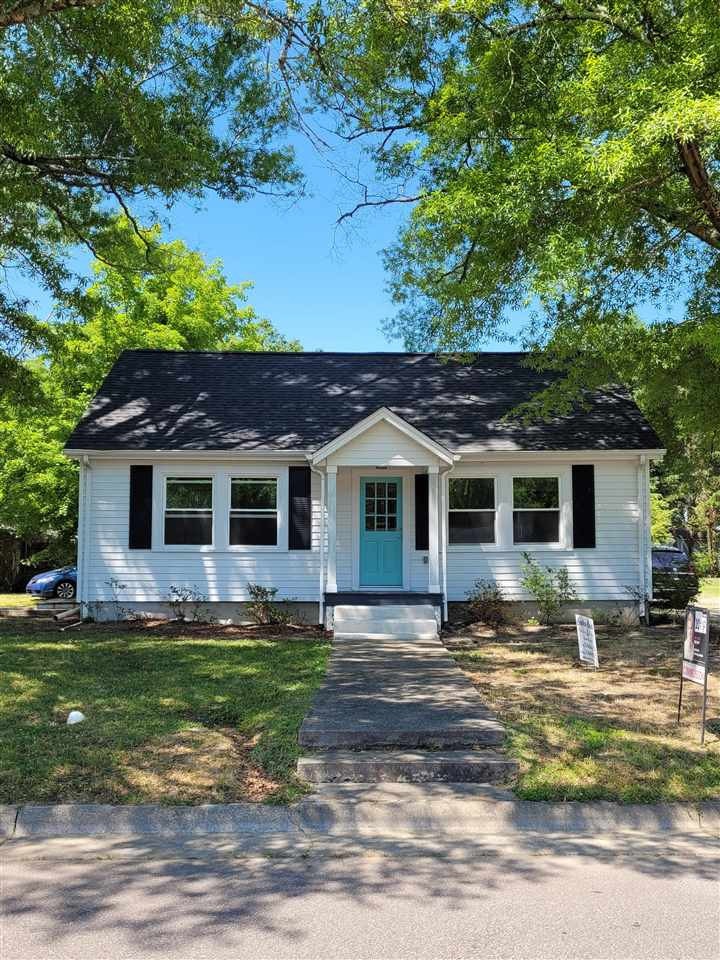 107 Mooreland Dr, Oxford, NC 27565 - photo 1