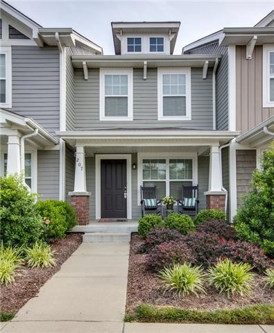 Beautiful townhome in Providence/Shadow Creek in Mt. Juliet!