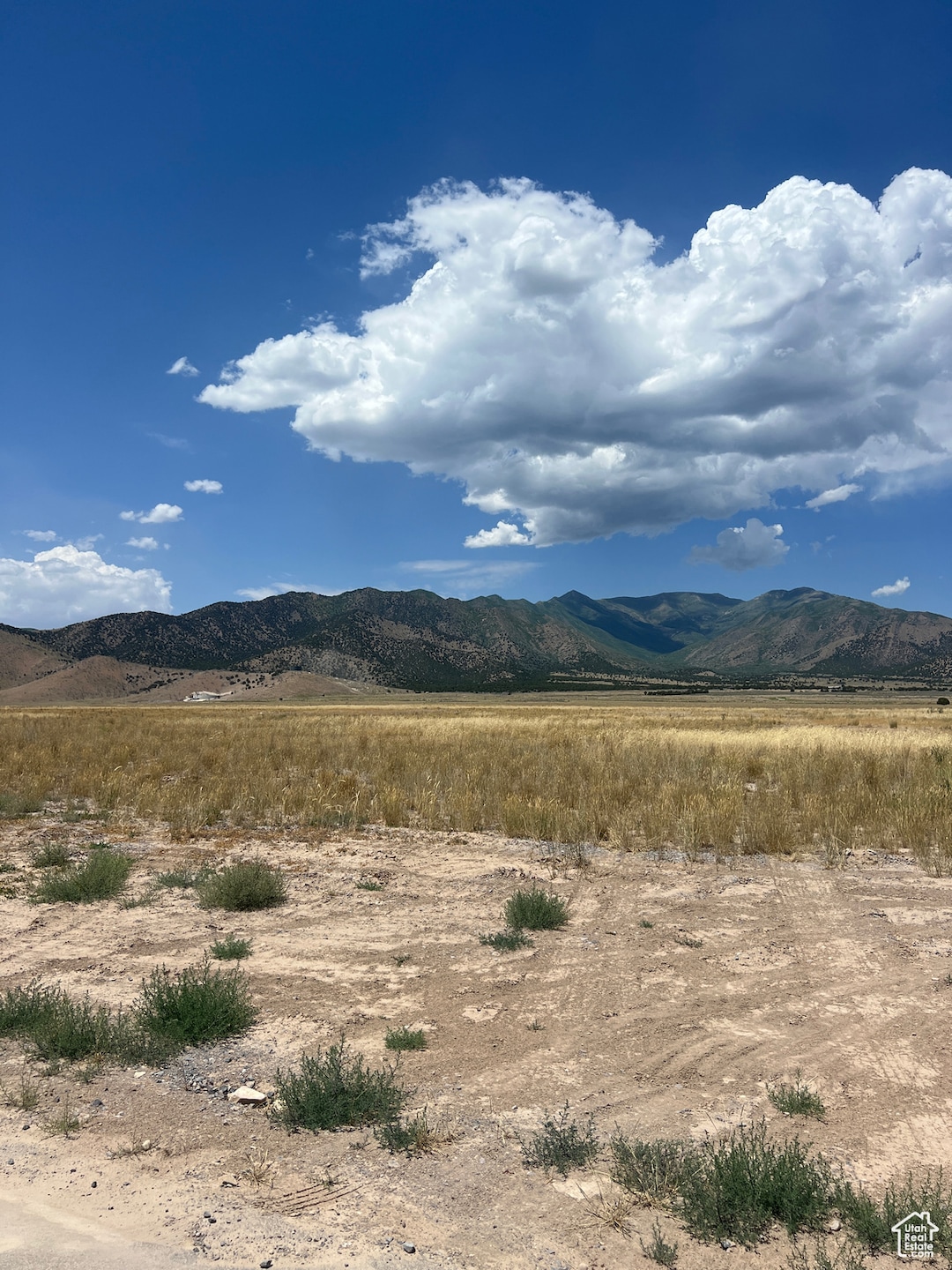 2545 N Weekley Rd, Eagle Mountain, UT 84013 - photo 1