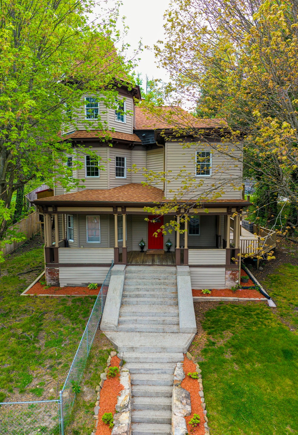 House smaller-0759