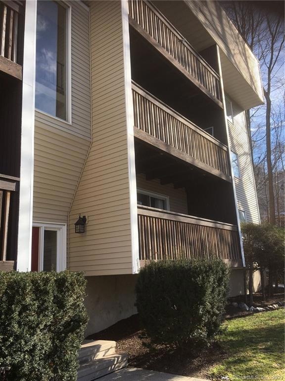 32 Coalpit Hill Rd unit 10, Danbury, CT 06810 - photo 1