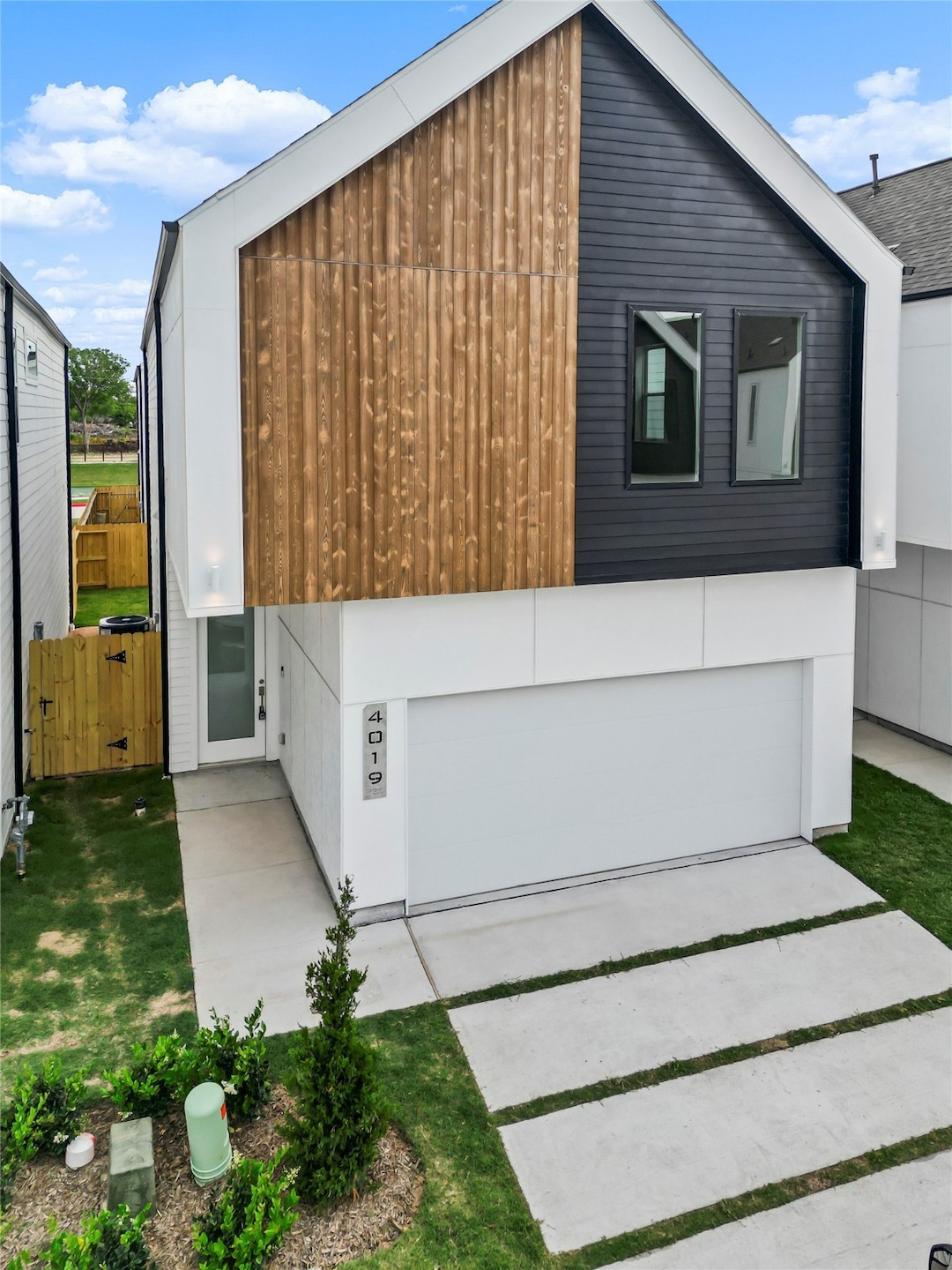 Sold • Co-Listing Agent