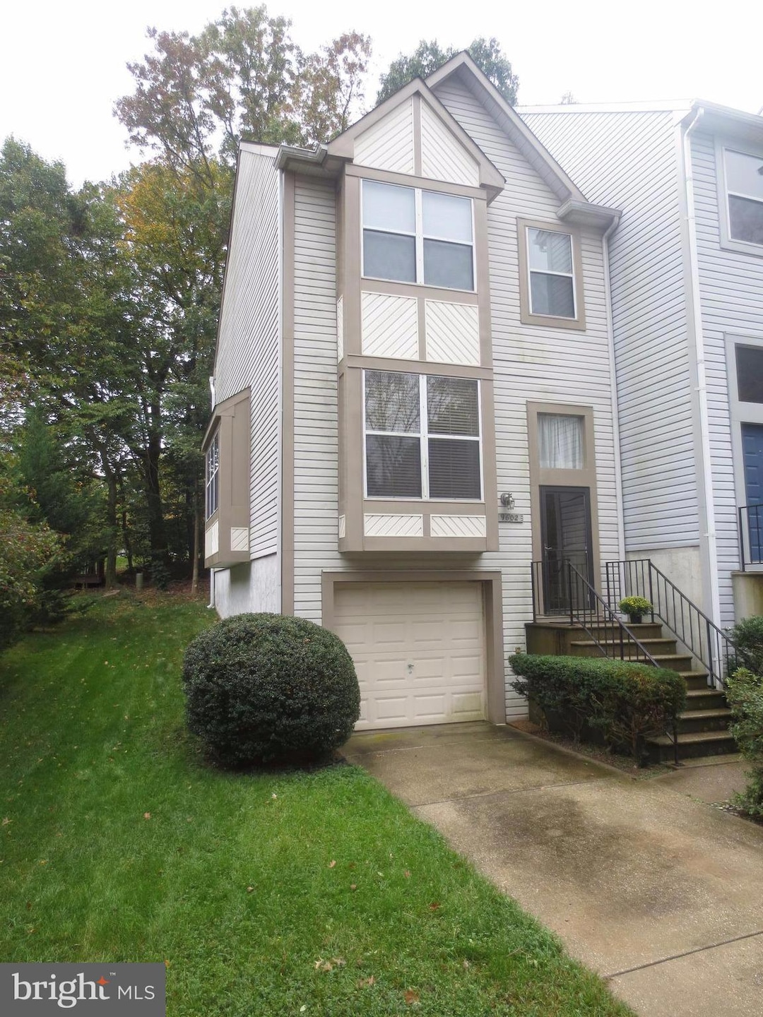 9602 Clocktower Ln, Columbia, MD 21046 - photo 1