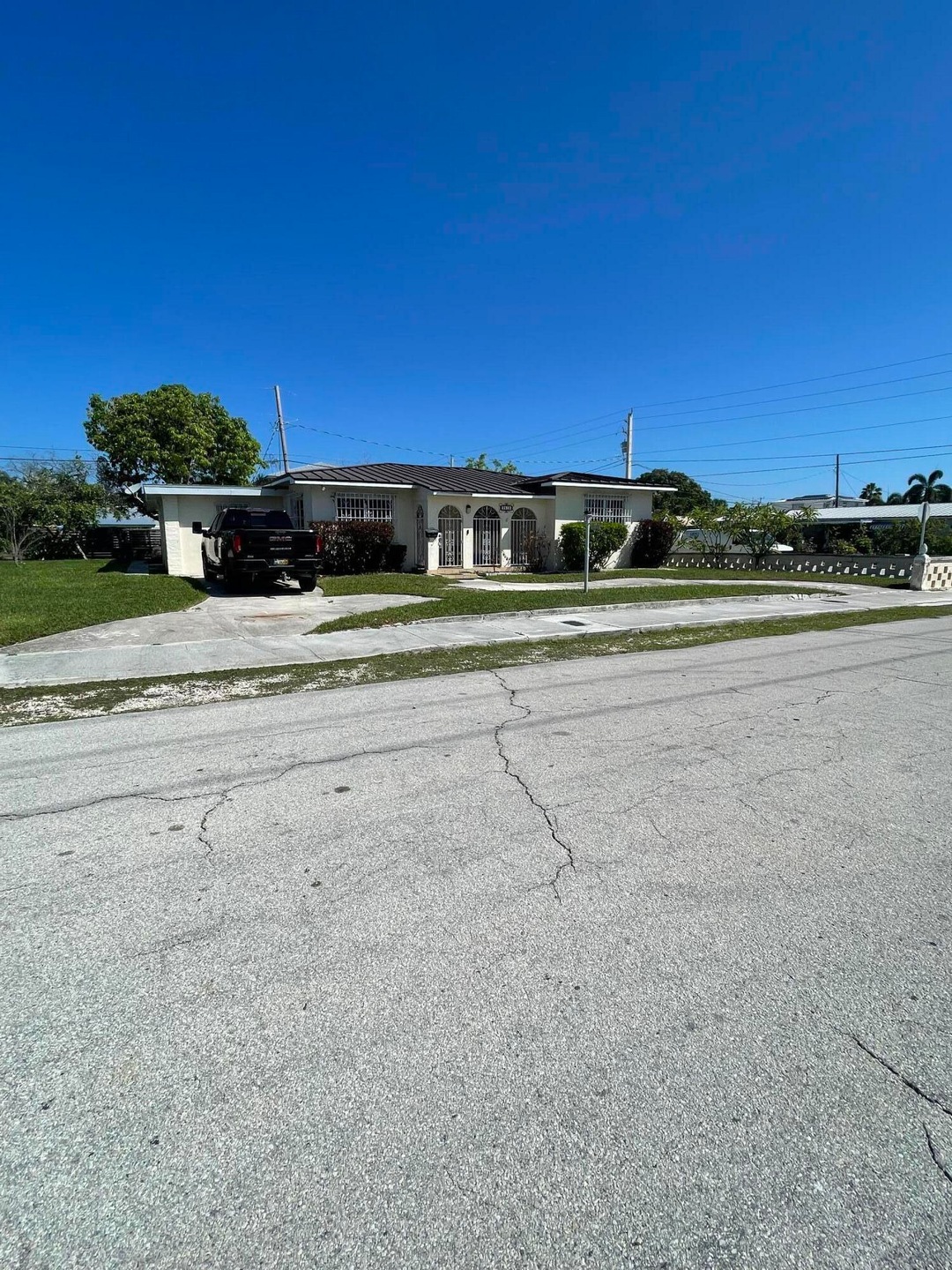 2519 Staples Ave, Key West, FL 33040 - photo 1