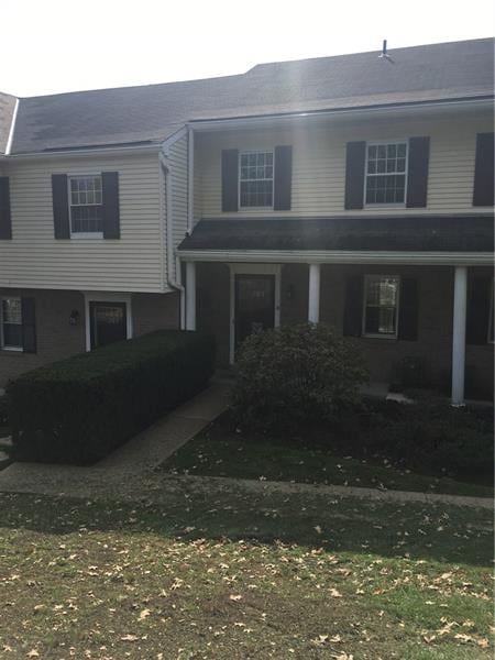 @ Condo located in Olde Ingomar Court complex