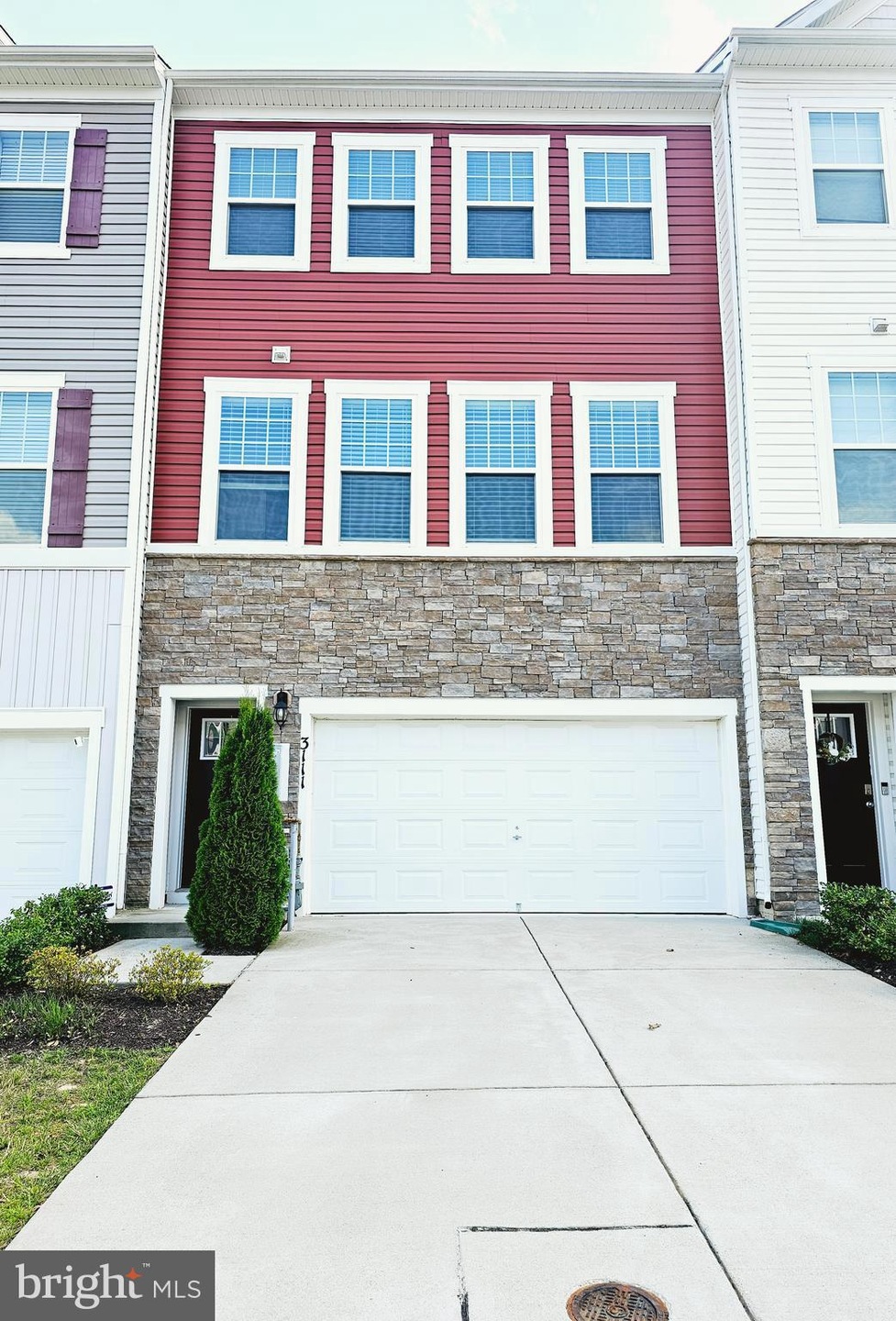 3111 Laurel Hill Rd, Hanover, MD 21076 - photo 1