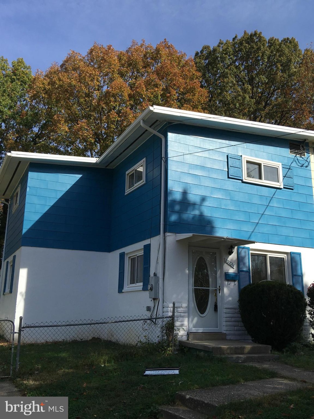 10724 Maple St, Fairfax, VA 22030 - photo 1