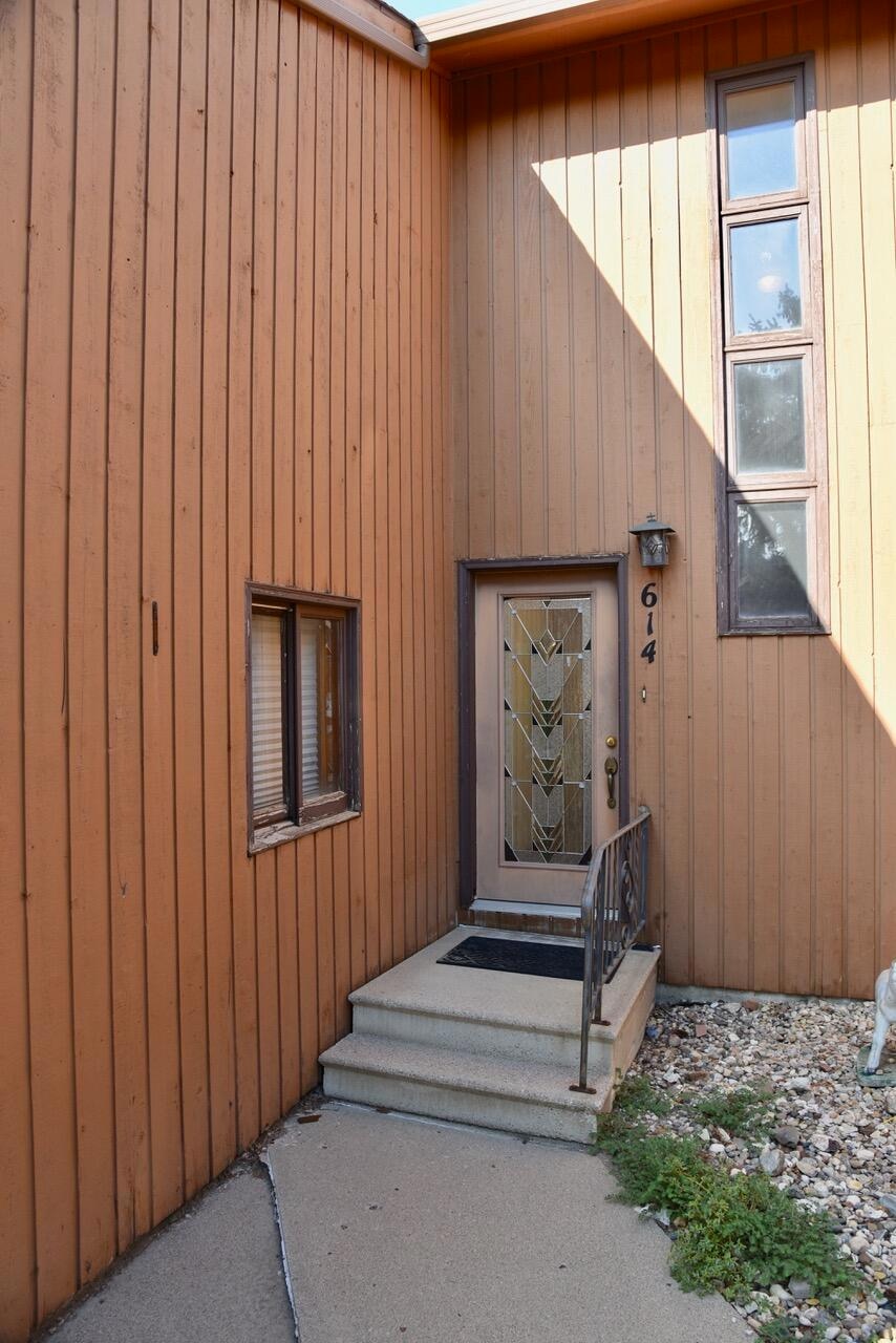 Sold $195,000