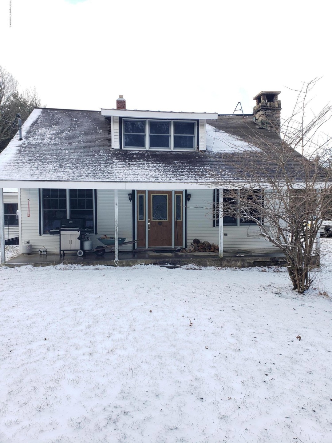 875 Route 402, Hawley, PA 18428 - photo 1