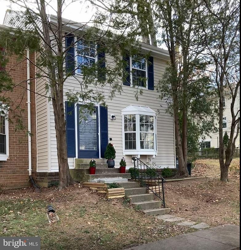 6122 Calico Pool Ln, Burke, VA 22015 - photo 1