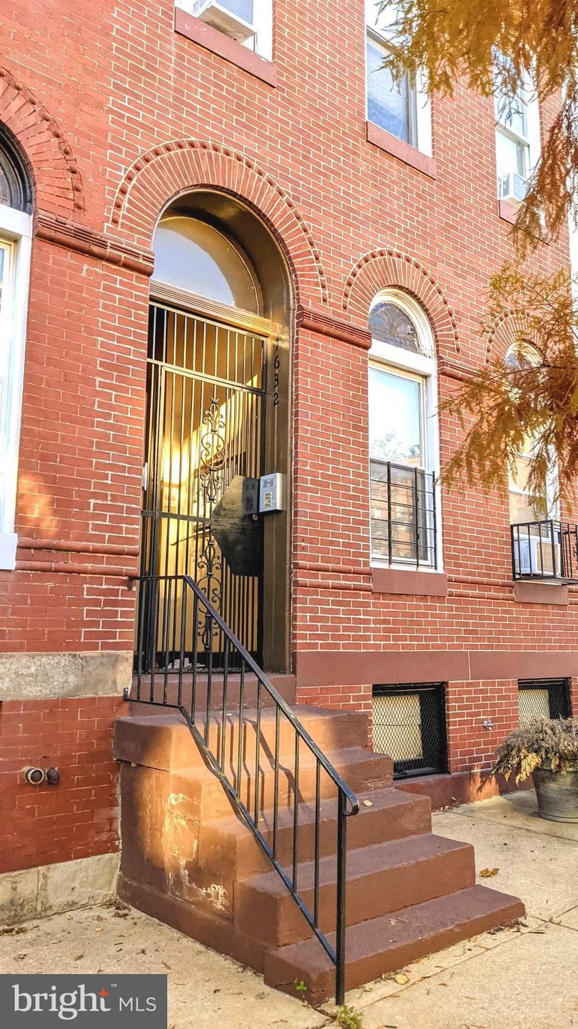 1632 N Calvert St unit 3, Baltimore, MD 21202 - photo 1