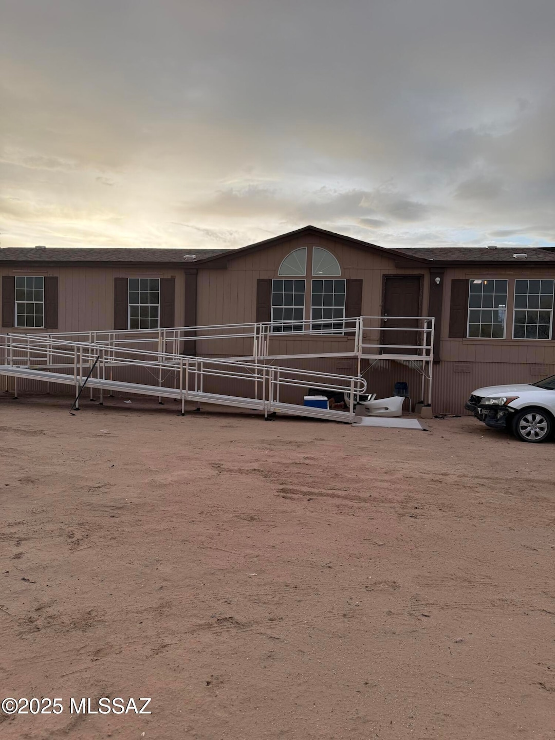 8400 Howling Coyote Trail, Tucson, AZ 85735 - photo 1