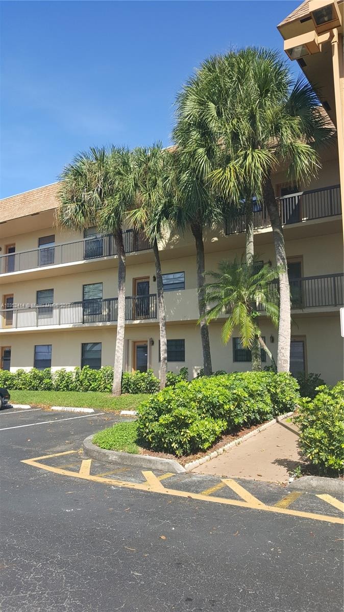 6095 N Sabal Palm Blvd unit 110, Tamarac, FL 33319 - photo 1