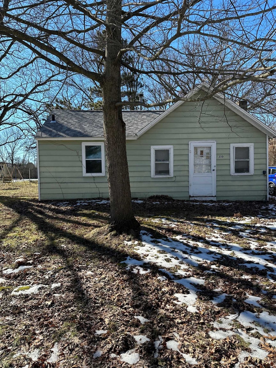 350 Liston Ave