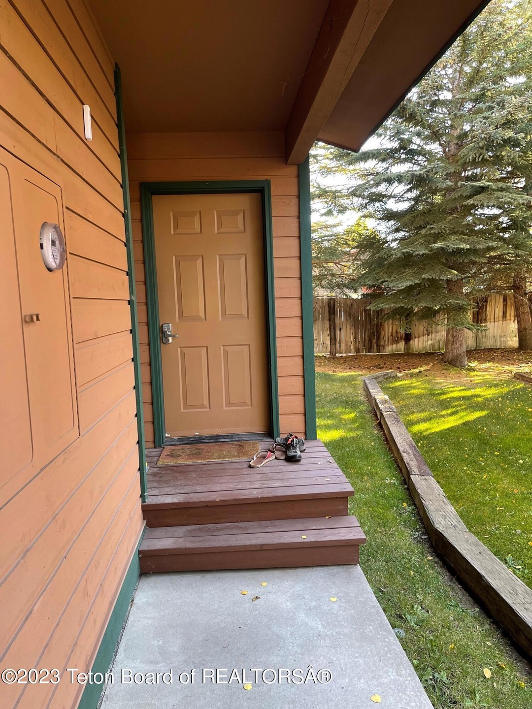 Elk Run Front Entrance
