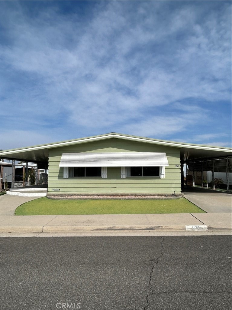 Front of house from street