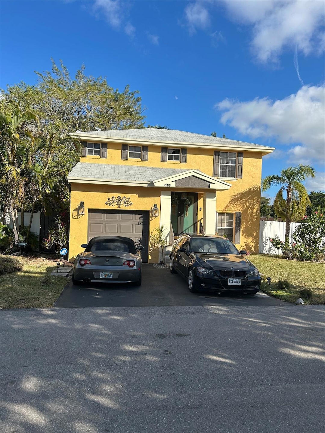 Under Contract $415,000