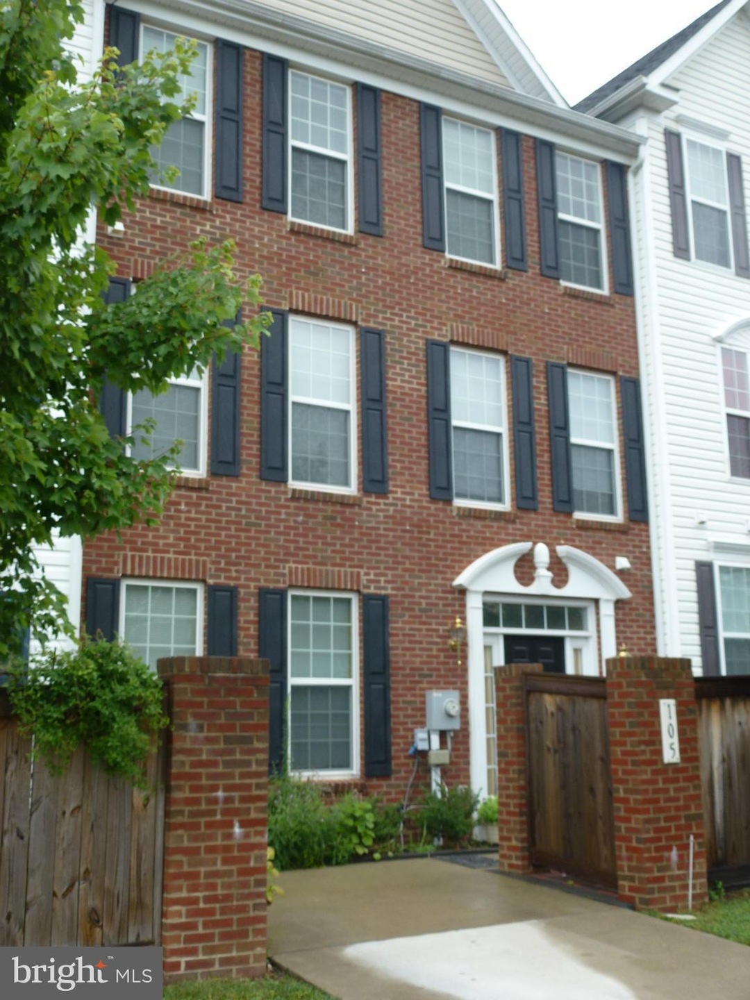 105 Featherstone Place, Frederick, MD 21702 - photo 1