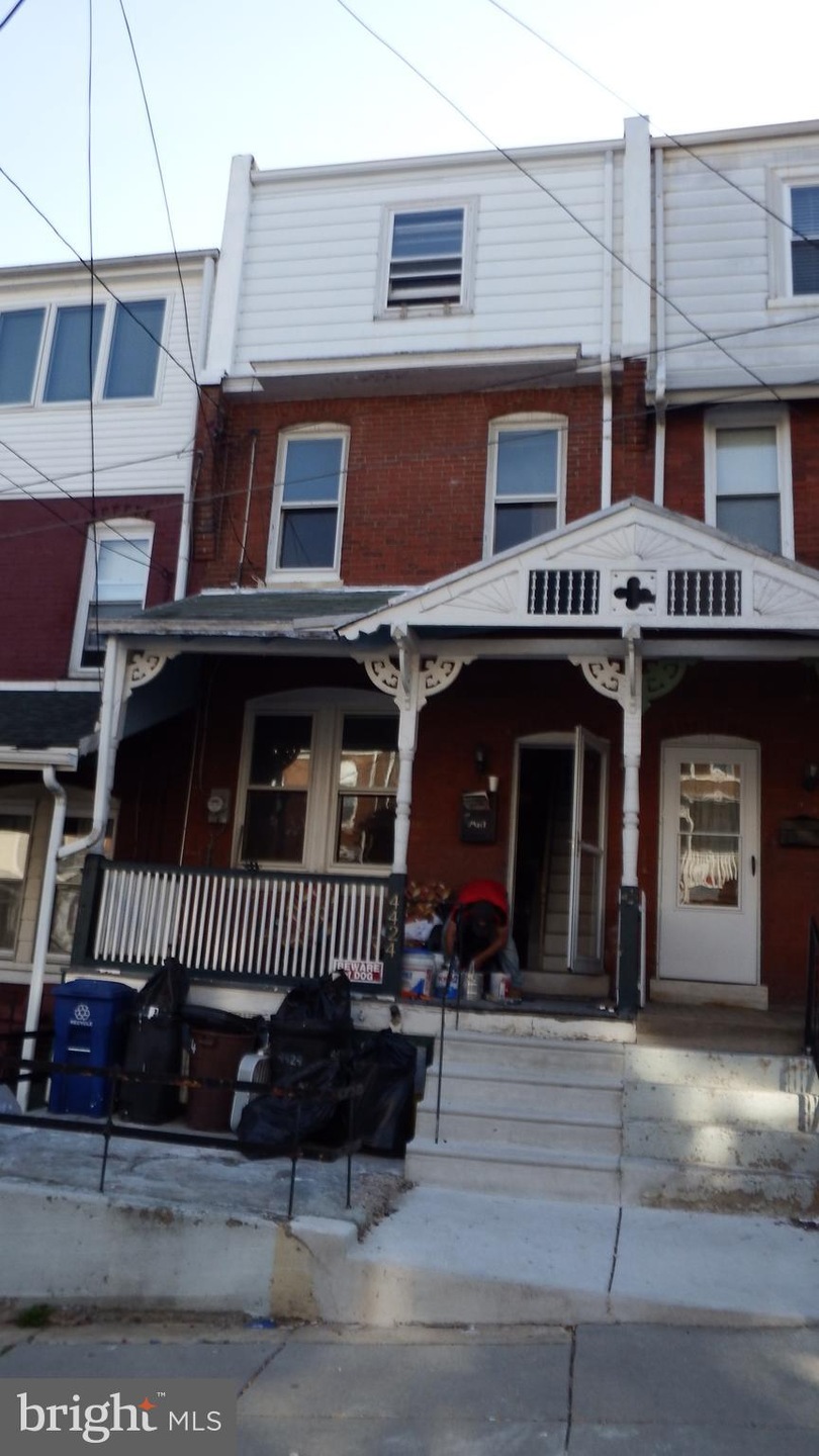 4424 Fleming St, Philadelphia, PA 19128 - photo 1