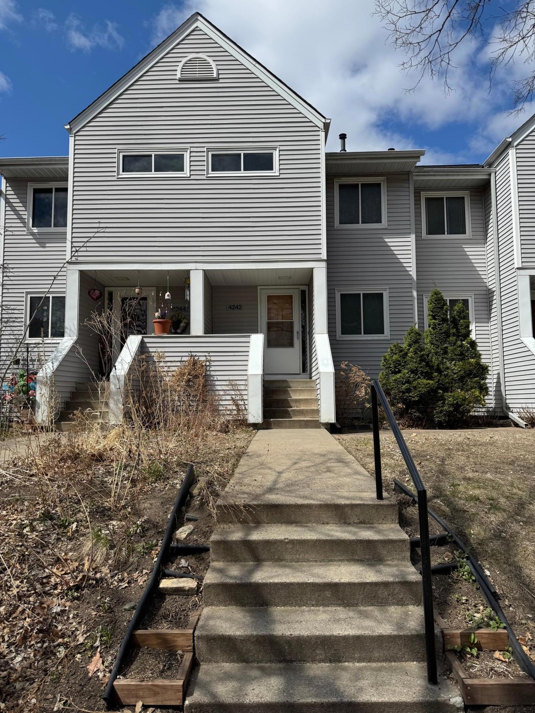 Sold $250,000 • Co-Listing Agent